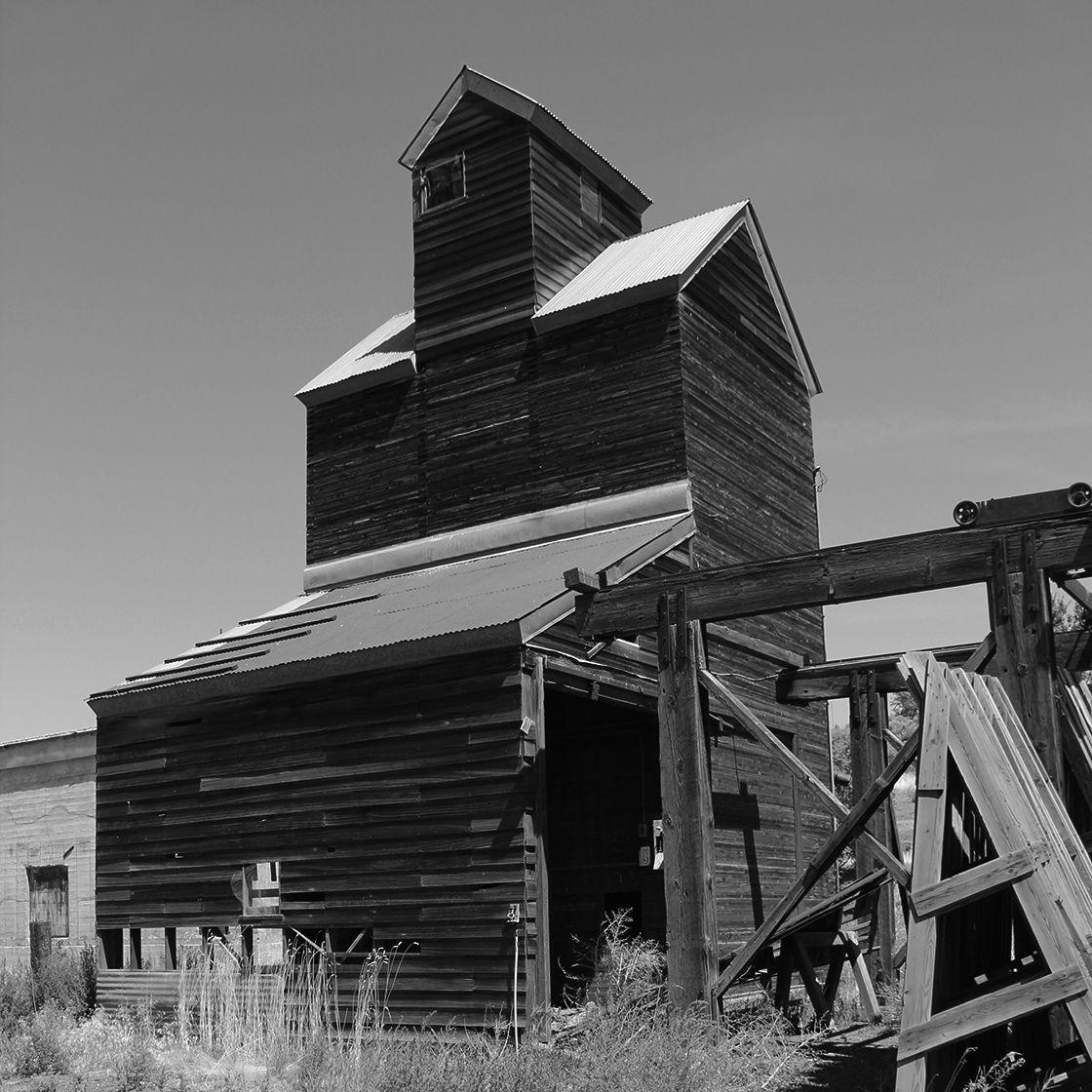 Echo Ridge Cellars Barn